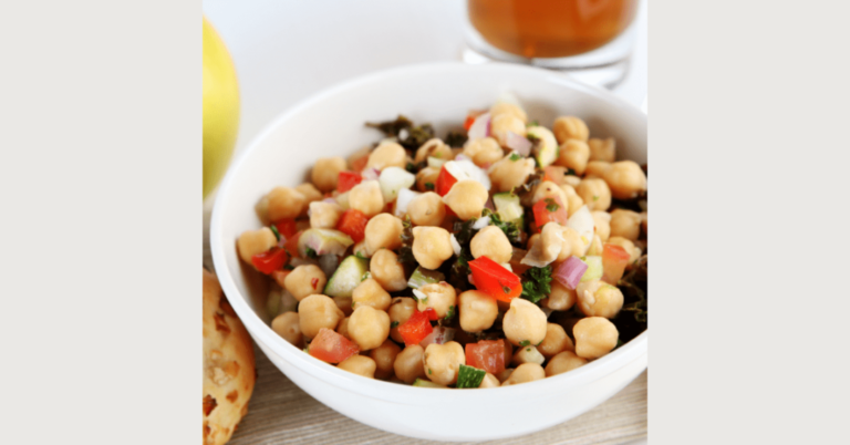 chickpea salad with lemon tahini