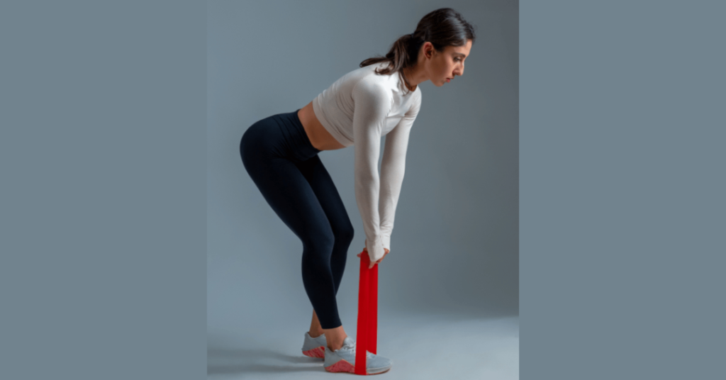 romanian deadlift with resistance bands